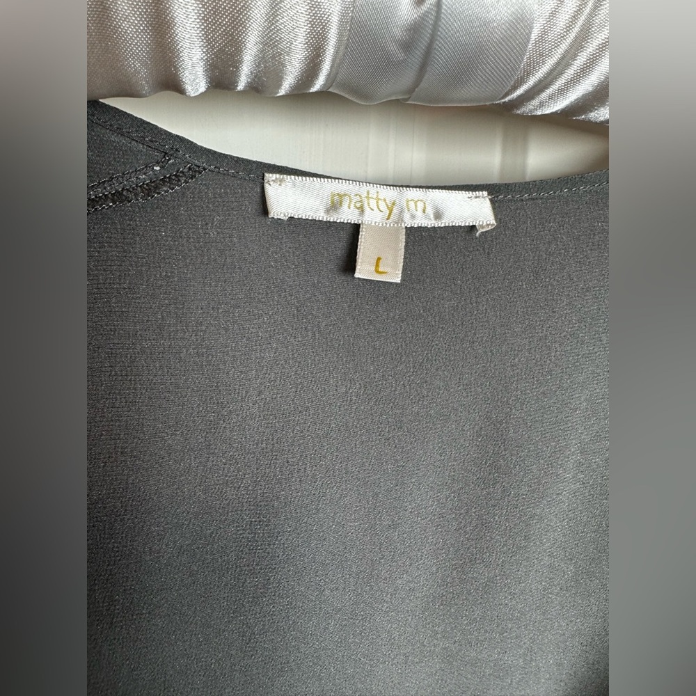 Matty M olive green Blouse with Lace Accents 💯  silk - Picture 4 of 6